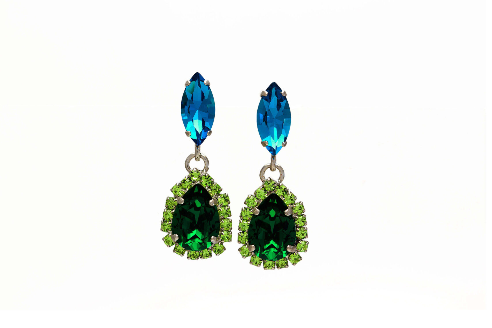 Swarovski "Foglia & Pera-Goccia" Earrings, with Small-Crystals detail